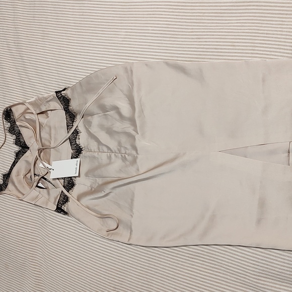 LAVISH ALICE Contrast Lace Satin Slip Dress size 8 - Picture 7 of 8